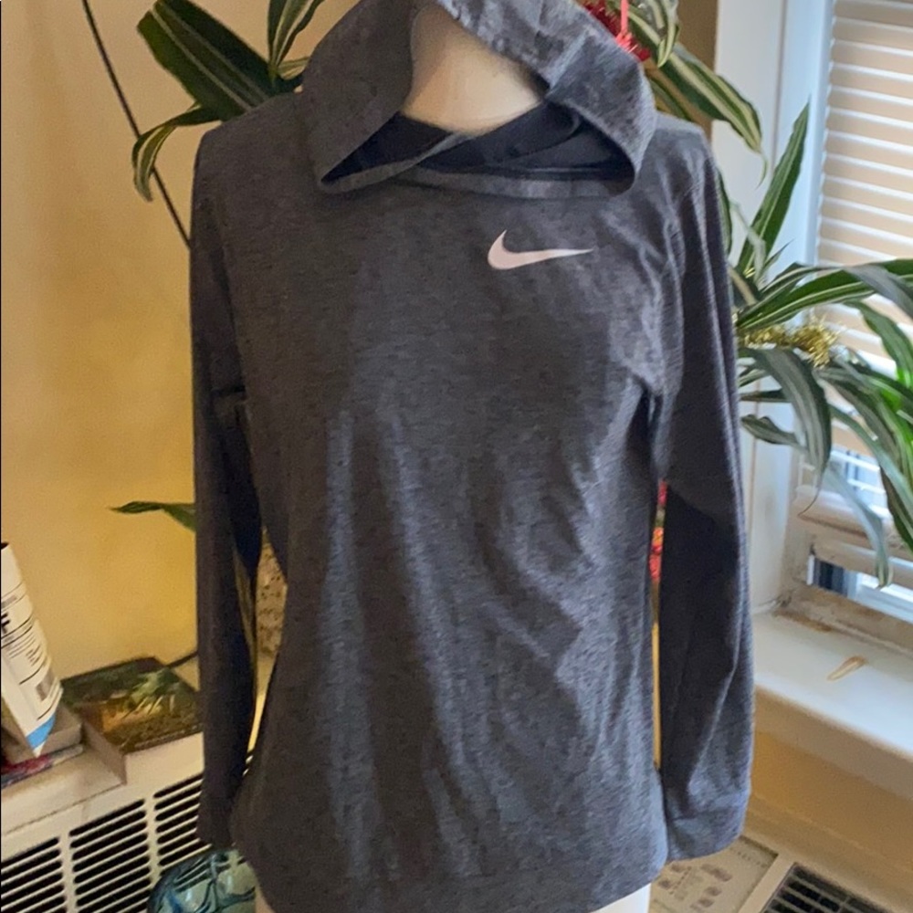 NIKE DRI FIT HOODIE